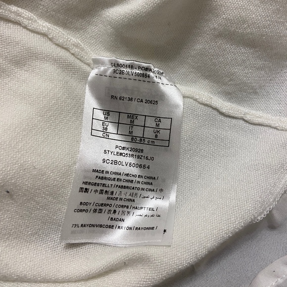 Guess Pullover Sweater with Chiffon Trim  size Medium - Picture 8 of 10